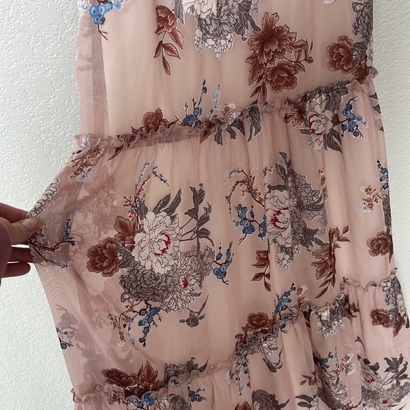 Show Me Your Mumu Dress Floral Tiered Maxi Pink size Small - Picture 5 of 13